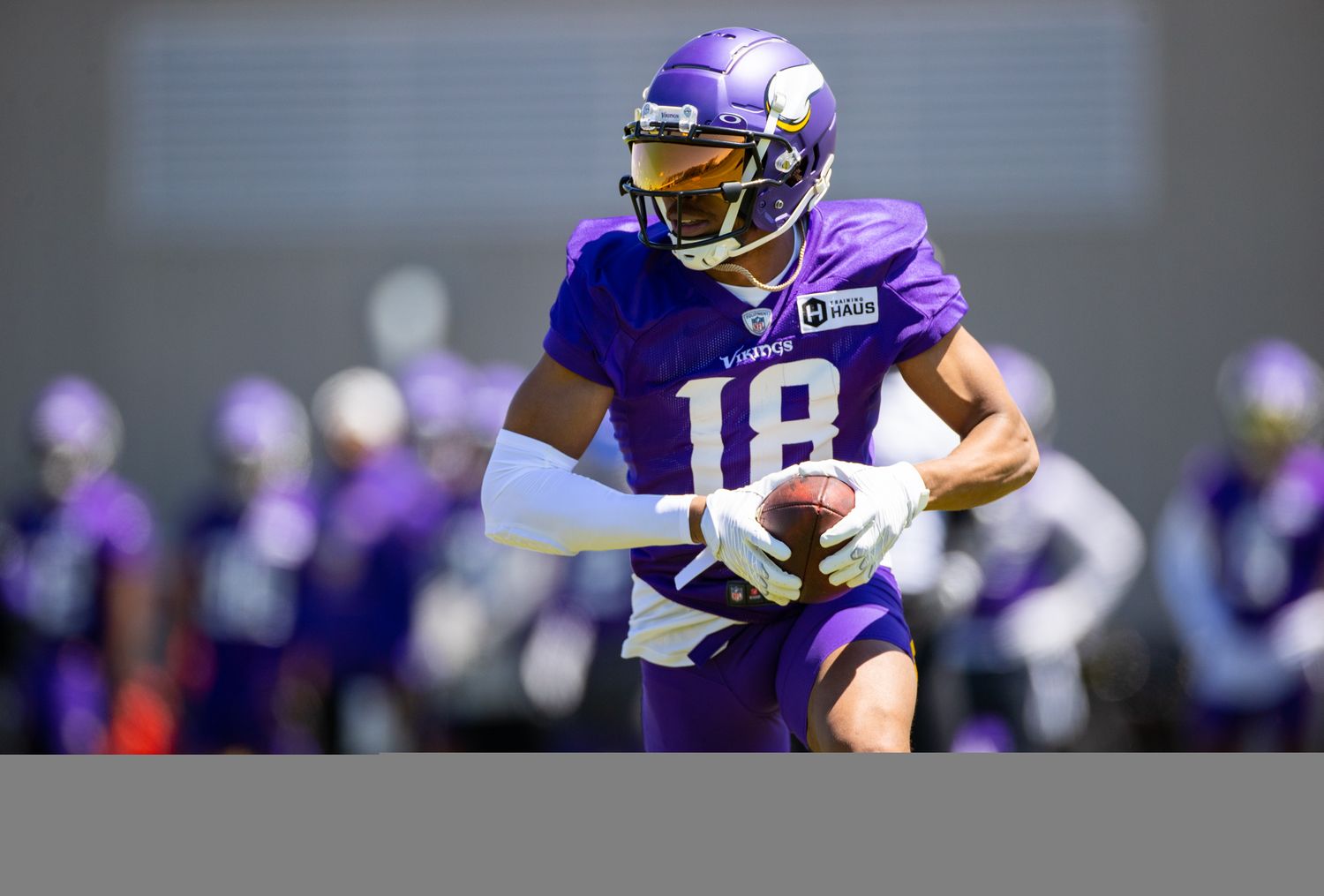 Where does the Vikings' roster rank among NFC contenders?
